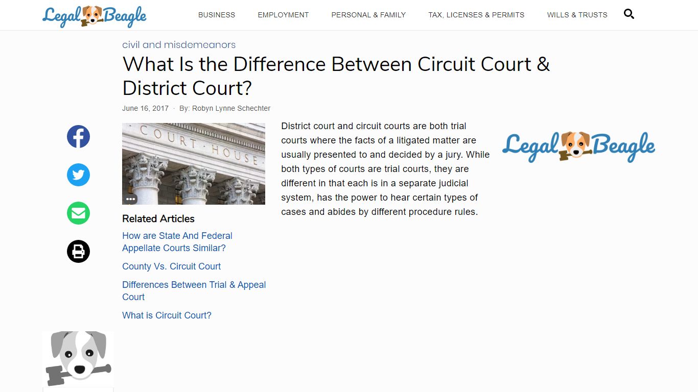 What Is the Difference Between Circuit Court & District Court?